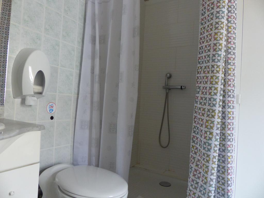 Hotel La Belle Etoile Saint-Nazaire  Ngoại thất bức ảnh